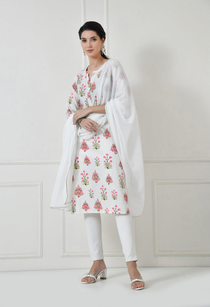 Women Self Design cotton  Straight Kurta