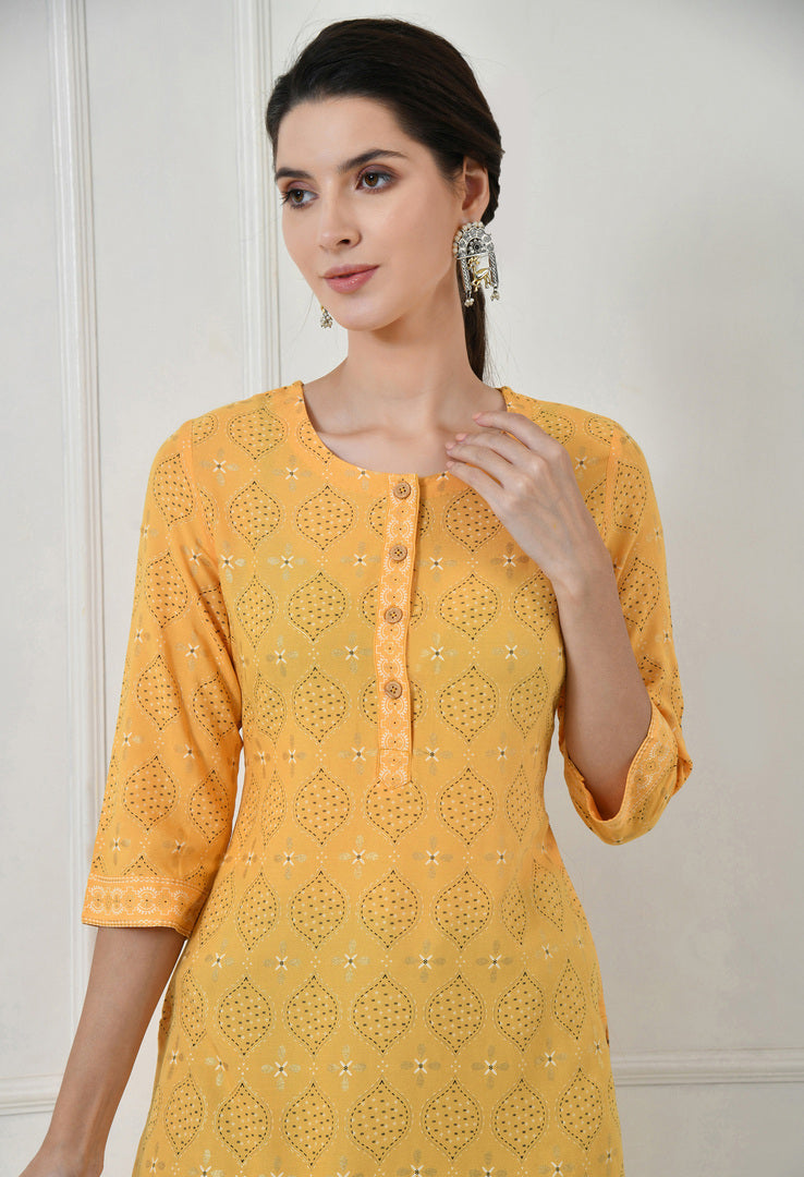 Women Self Design cotton  Straight Kurta