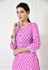 Women Self Design cotton  Straight Kurta