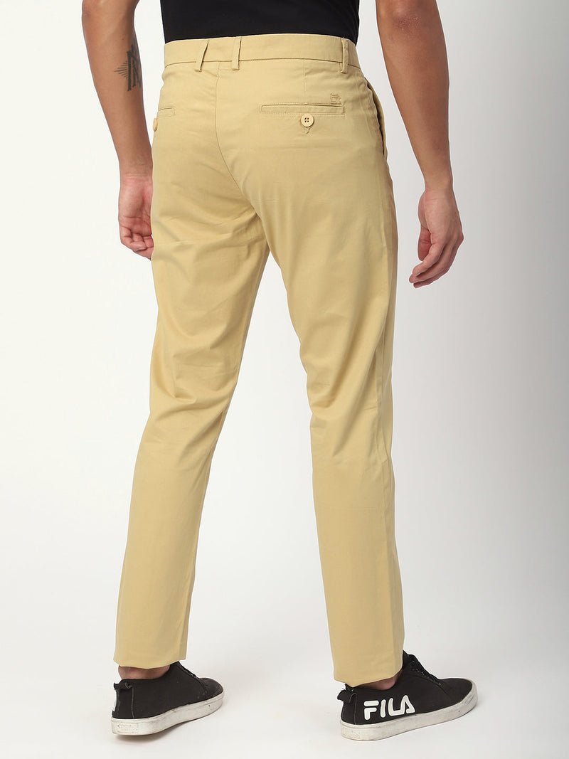 Stitch Hub Beige Fine Twill Cotton Chinos For Men- Regular Fit With Solid Pattern