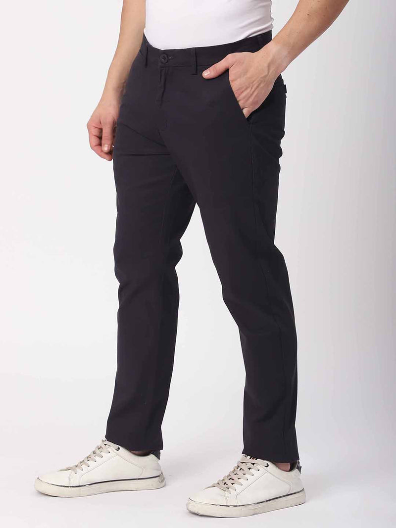 Stitch Hub Navy Blue Fine Twill Cotton Chinos For Men- Regular Fit With Solid Pattern