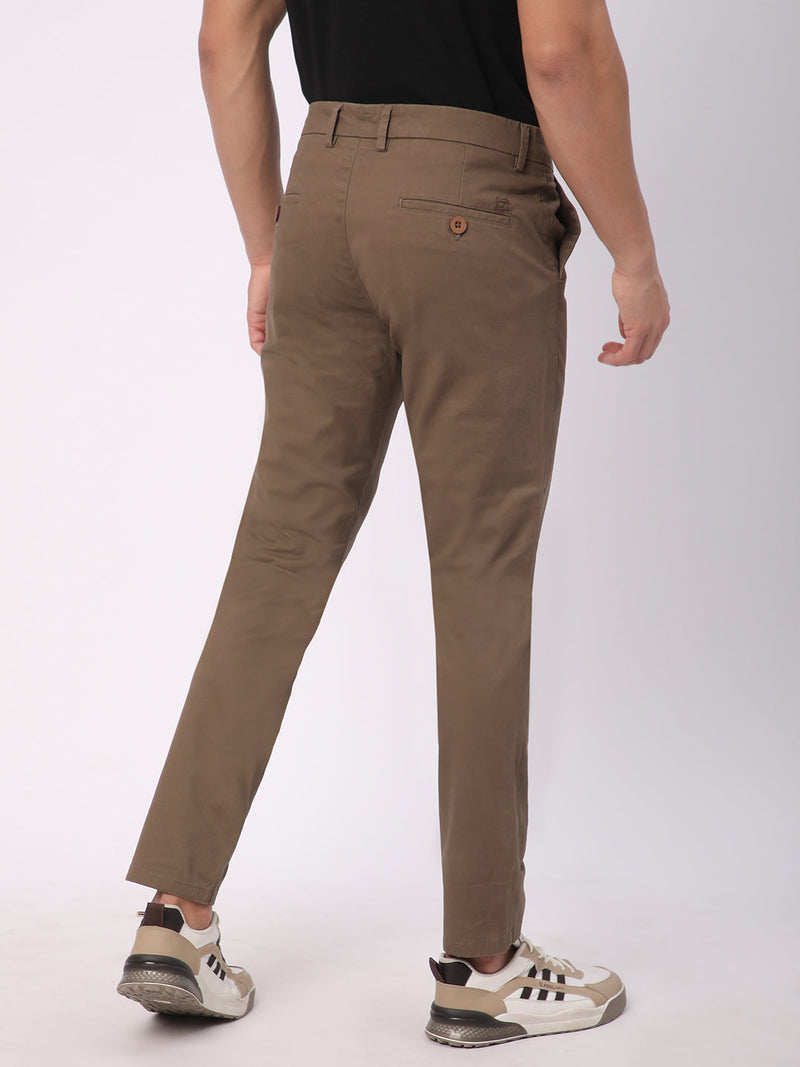 Stitch Hub Coffee Fine Twill Cotton Chinos For Men- Regular Fit With Solid Pattern