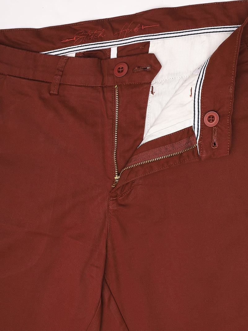 Stitch Hub Maroon Fine Twill Cotton Chinos For Men- Regular Fit With Solid Pattern