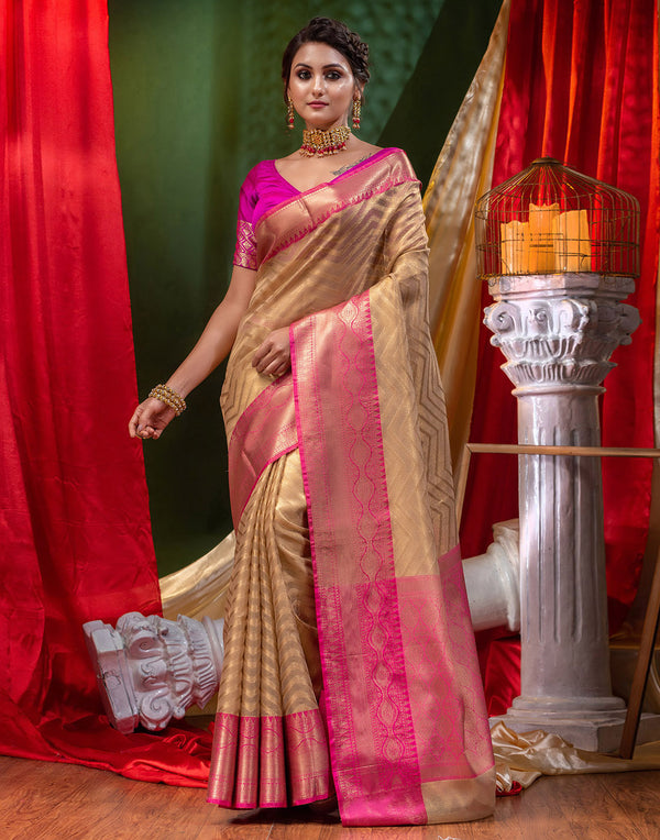 HOUSE OF BEGUM Kanjivaram Silk Tussar Saree with Blouse Piece